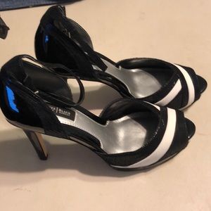 WHBM Tosha peep toe ankle strap platform heel Sz 8